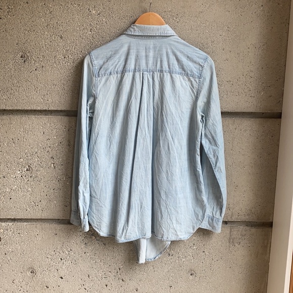 Gap Chambray Tie Front Button Up Shirt - Picture 6 of 9